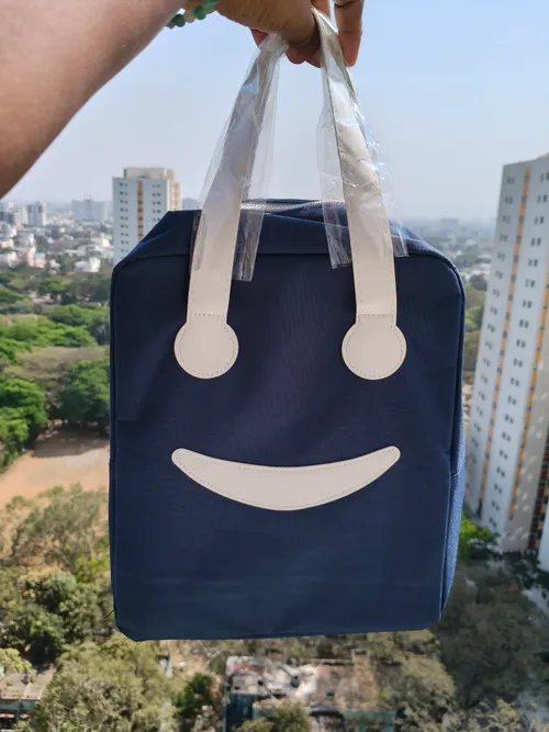 Smile Insulated Lunch Bag